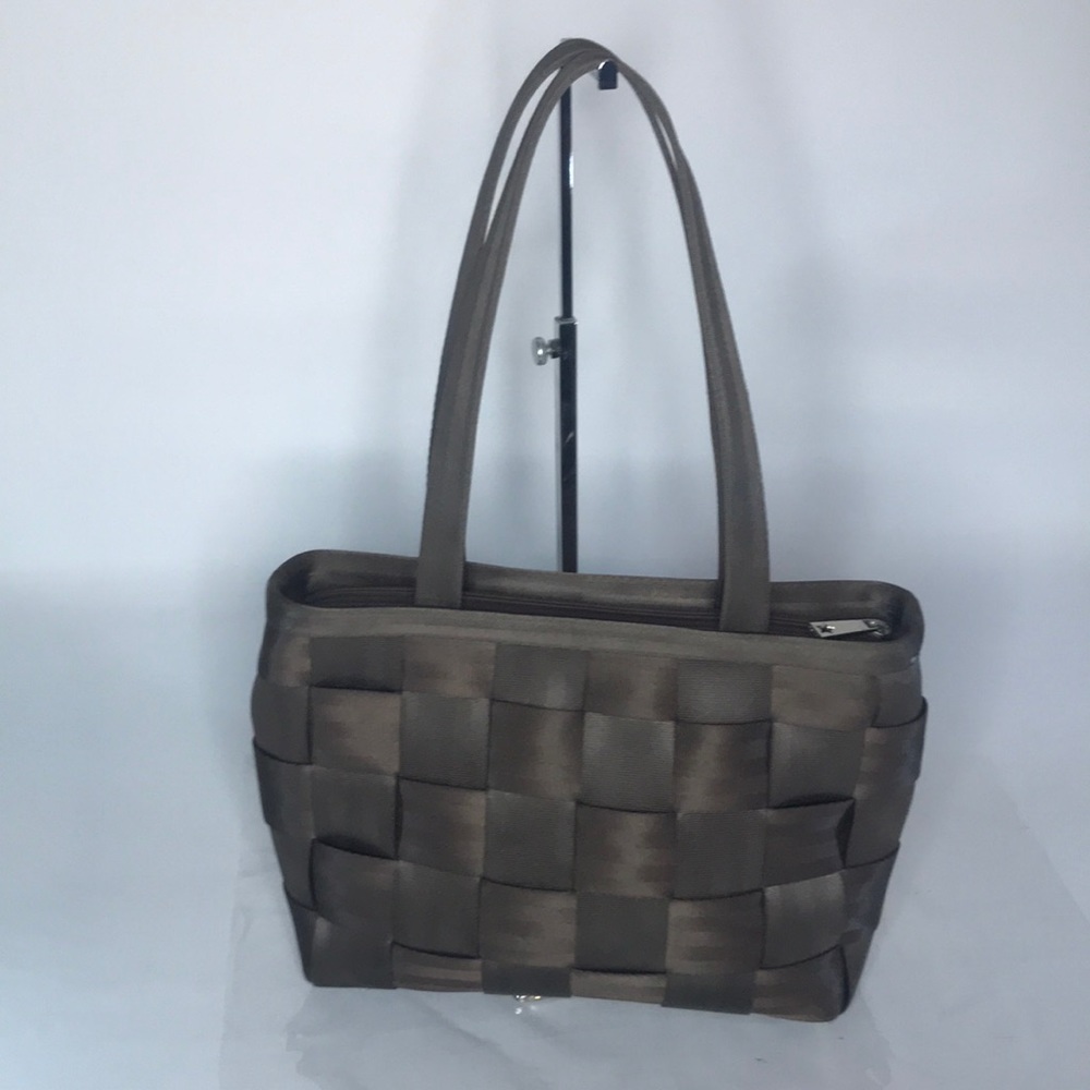 Harvey’s hand bag